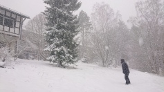 DSC_8515 michel in de sneeuw